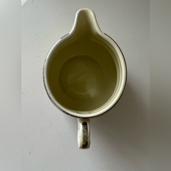 Hall Superior Kitchenware Red Poppy Daniel Creamer. - Picture 5 of 7